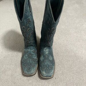 Embroidered Teal Roper Cowboy Boots